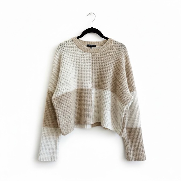 Jessica Simpson Sweaters - Jessica Simpson Beige Knit Sweater
